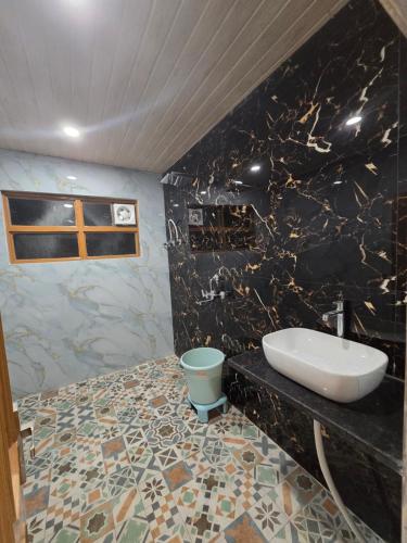 hotel shri palace by taaraa hospitality