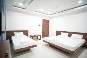 royal majestic lodge