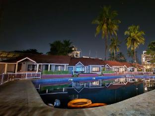 m beach resort