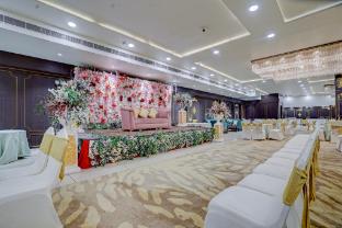 nirvana hotel and banquet