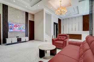 nirvana hotel and banquet