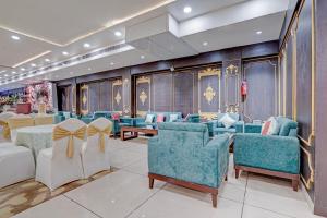 nirvana hotel and banquet