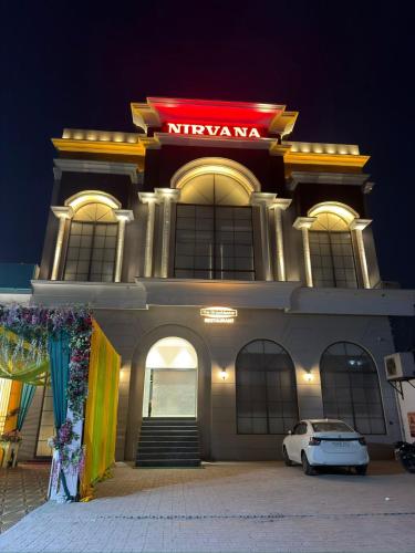 nirvana hotel and banquet