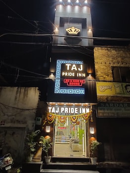 taj pride inn