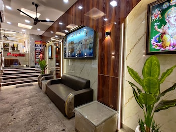 Taj Pride Inn,,2 star