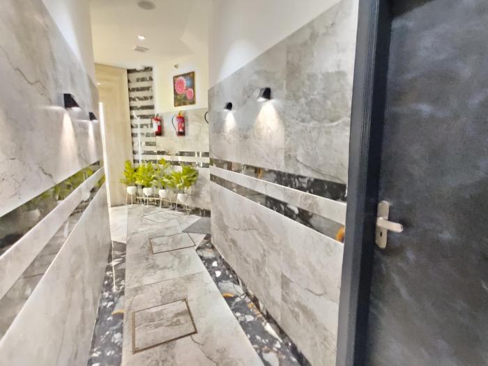 taj pride inn
