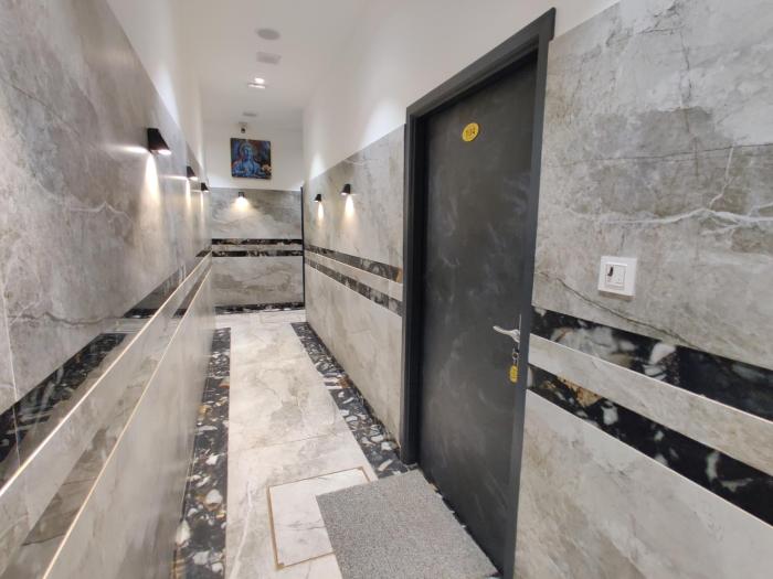 taj pride inn