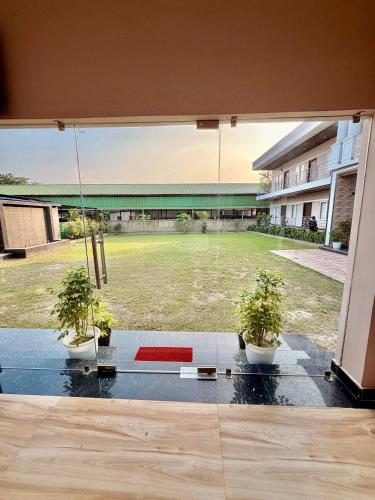 kumar green resort