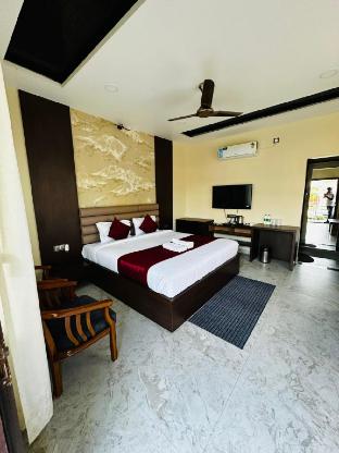 kumar green resort