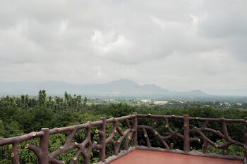 ambika hills resort