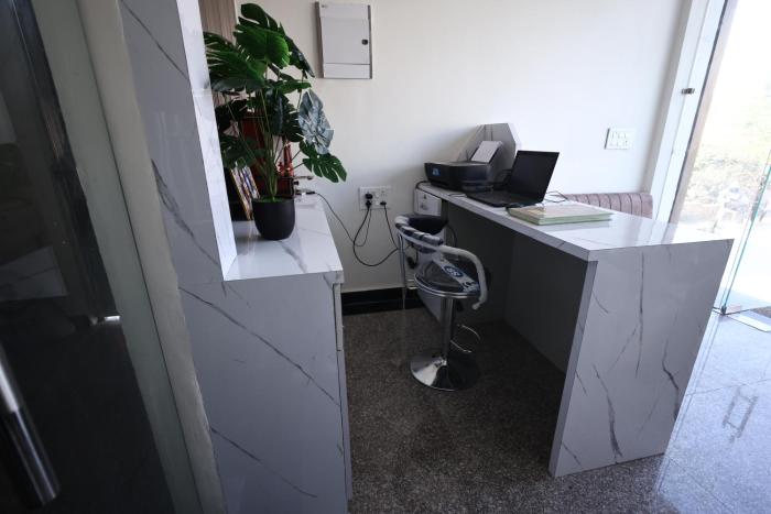 radhey krishna paying guest house