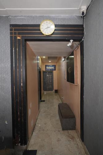 radhey krishna paying guest house