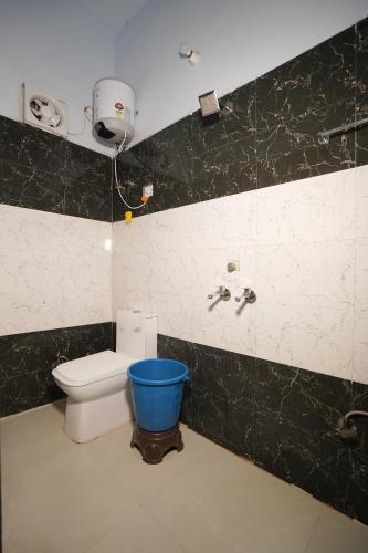 radhey krishna paying guest house