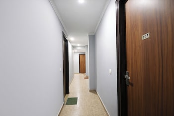 Via Elite Stay,,3 star