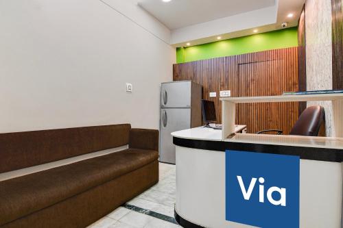 via rajdanga retreat