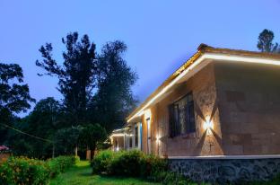 woodlands resorts