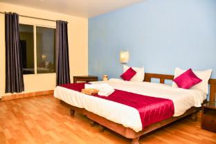 woodlands resorts