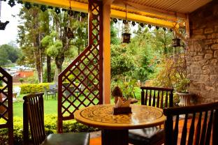woodlands resorts