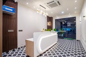 miran hotel and suites mathura road