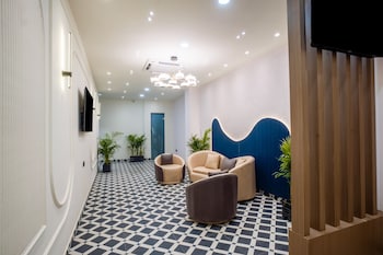 miran hotel and suites mathura road