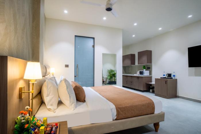 miran hotel and suites mathura road