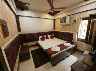 The Kanchanjungha Lodge,,1 star