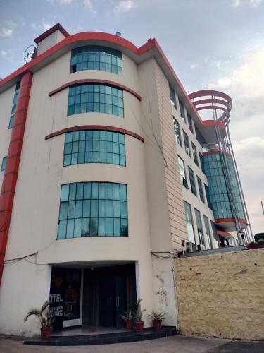 hotel orange