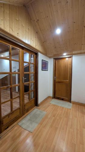 4bhk villa kufri