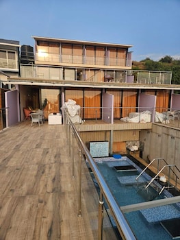 coco 7 beach resort