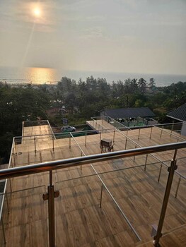 coco 7 beach resort