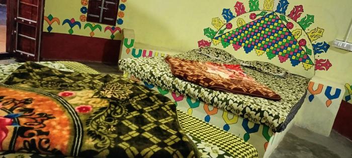 white desert homestay
