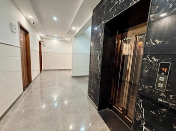 Js Residency,,3 star