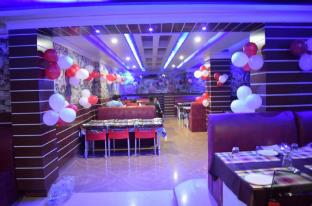 hotel midway madhepura