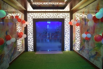 hotel midway madhepura