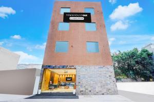 troy resorts and wellness
