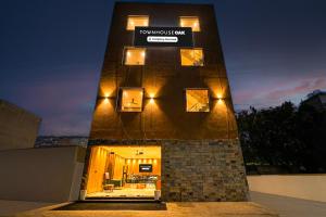 troy resorts and wellness