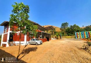 hotel sarnobat eagle nest