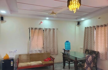 hotel sarnobat eagle nest