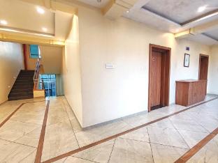 hotel meera regency