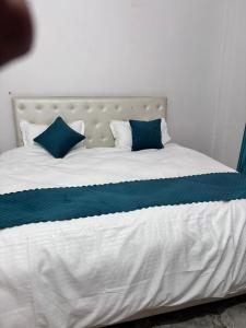 r d palace and resort