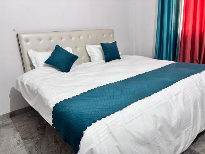 r d palace and resort