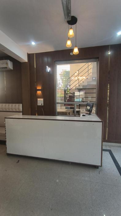 r d palace and resort