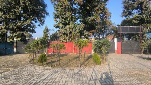 r d palace and resort