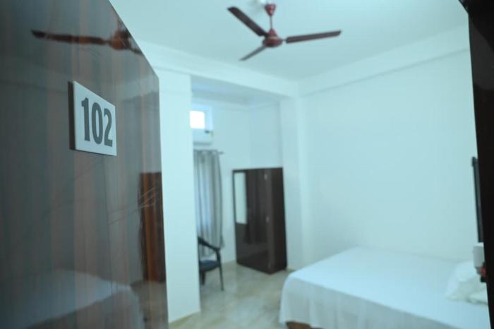 hotel tricon residency