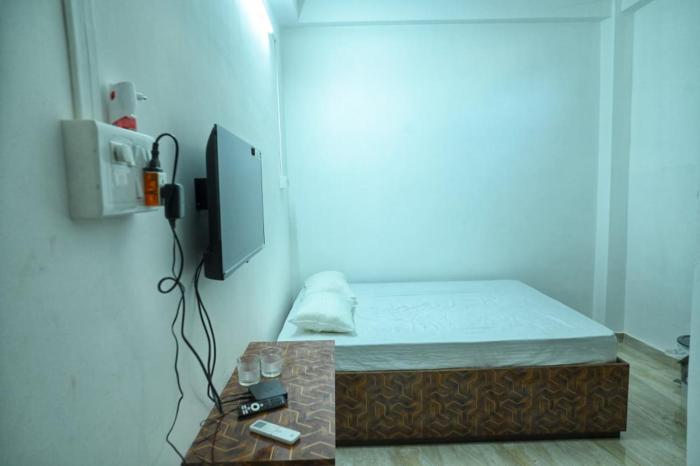 hotel tricon residency