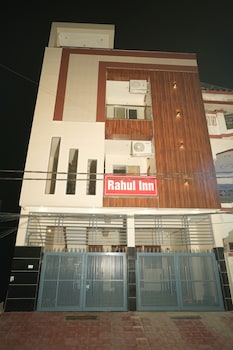 hotel rahul inn