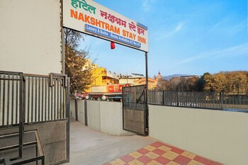 via nakshtram stay inn