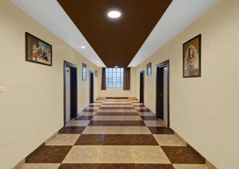 Jaipur Grand Bella,,2 star