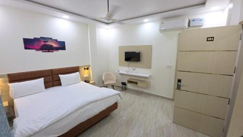 Hotel Urban Luxe,,5 star
