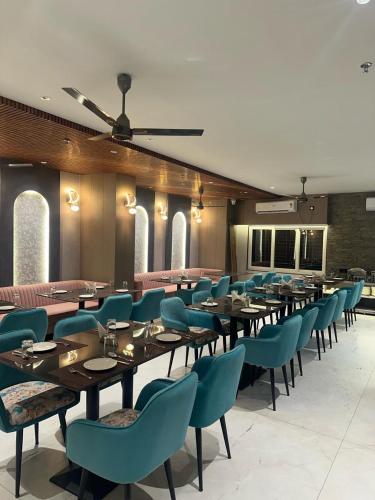 hotel the royal keshar